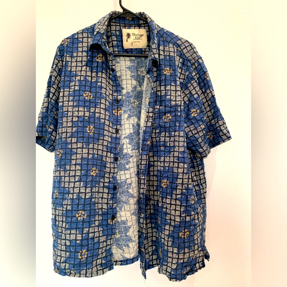 Vintage Silk Men’s Shirt Size XL